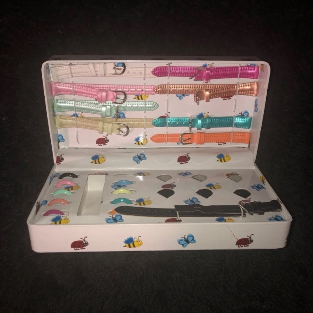 Watch Set . - Picture 2 of 2